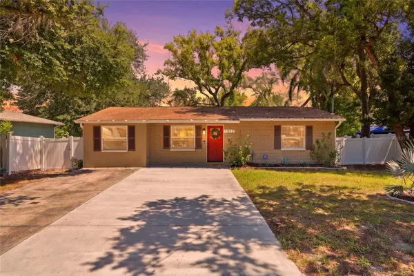 1512 E Hanna Avenue, Tampa, FL, 33610