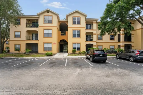 5618 Pinnacle Heights Circle, Unit 309, Tampa, FL, 33624