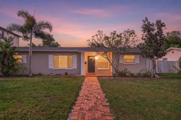 642 38th Avenue NE, St Petersburg, FL, 33704