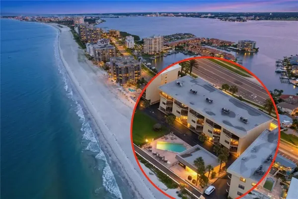 3500 Gulf Boulevard, Unit 203, Belleair Beach, FL, 33786