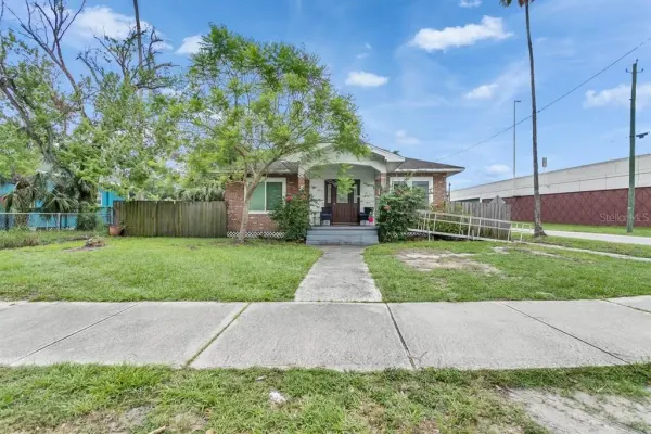 801 E Louisiana Avenue, Tampa, FL, 33603
