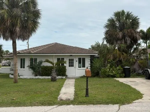 56 Laurel Street, Clearwater Beach, FL, 33767