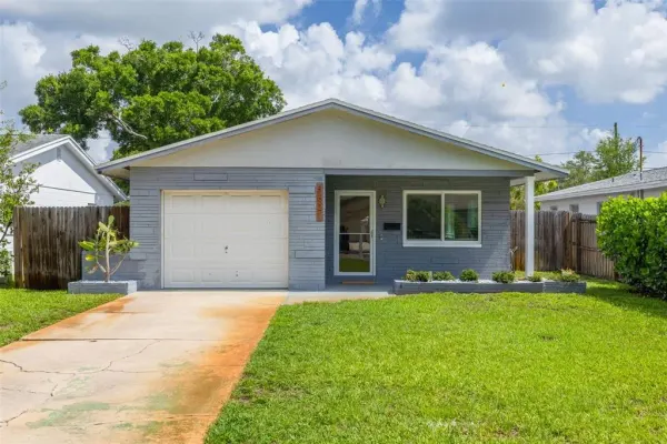5621 16th Avenue N, St Petersburg, FL, 33710