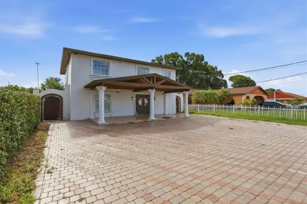 6611 N Hale Avenue, Tampa, FL, 33614