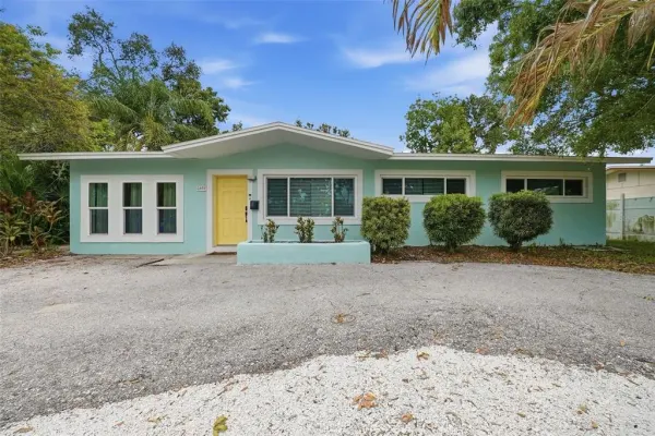 2489 58th Street N, St Petersburg, FL, 33710