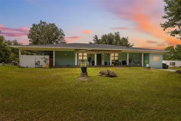 4527 Redcoat Drive, Wesley Chapel, FL, 33543
