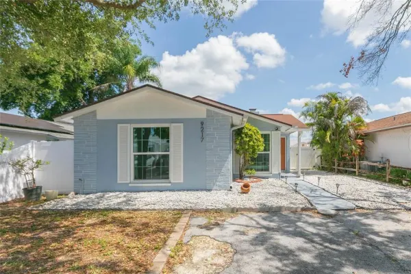 9217 Spy Glass Court, Tampa, FL, 33615