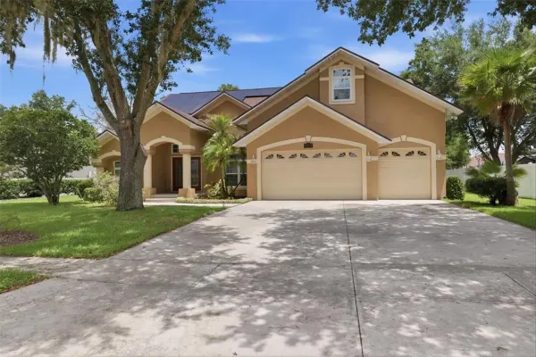 2112 Heritage Crest Drive, Valrico, FL, 33594