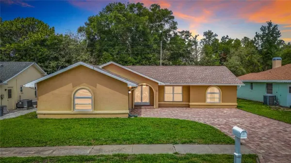 18817 Parade Road, Hudson, FL, 34667