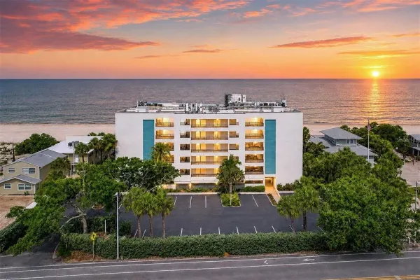 420 Gulf Boulevard, Unit 202, Indian Rocks Beach, FL, 33785
