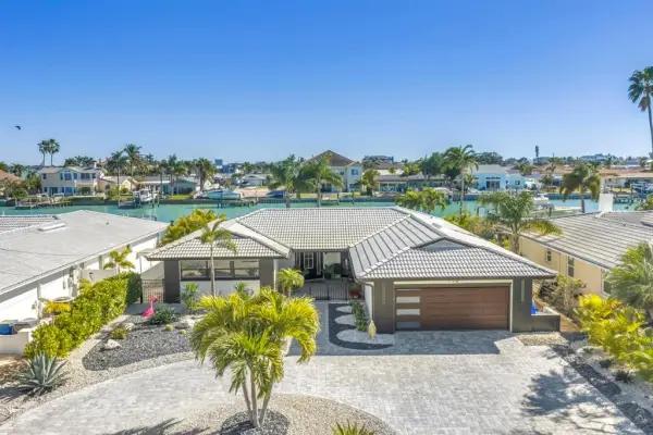 795 Capri Boulevard, Treasure Island, FL, 33706