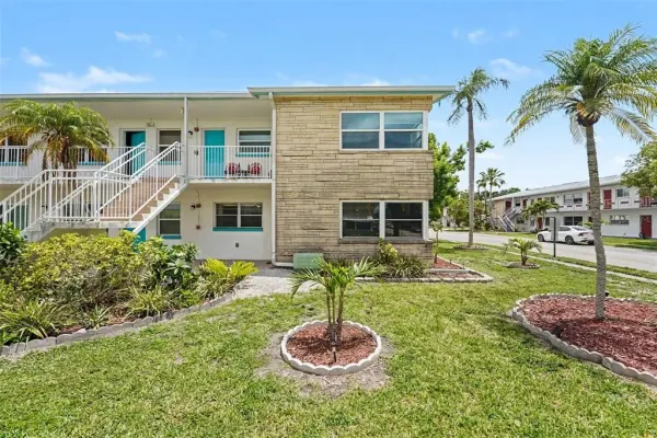 5855 18th Street N, Unit 1, St Petersburg, FL, 33714