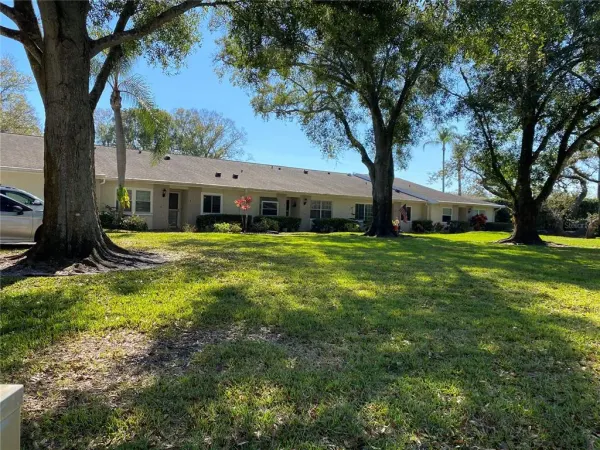 1059 Dunrobin Drive, Unit B, Palm Harbor, FL, 34684