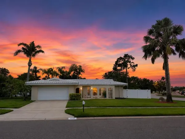 14560 Passage Way, Seminole, FL, 33776