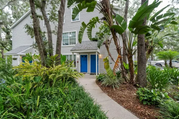 3164 Valley Oaks Drive, Unit 3164, Tampa, FL, 33618