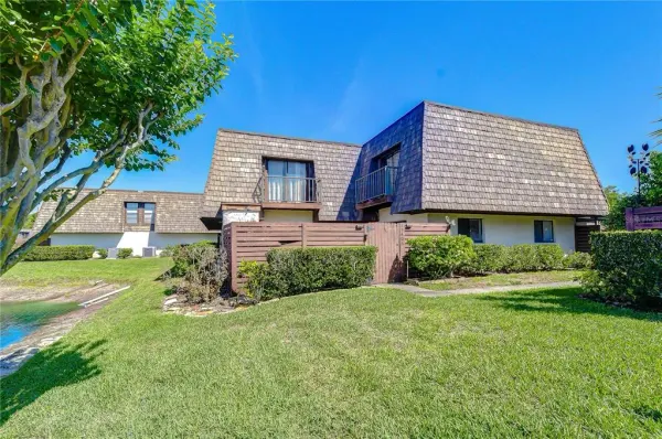 15406 E Pond Woods Drive, Unit 15406, Tampa, FL, 33618