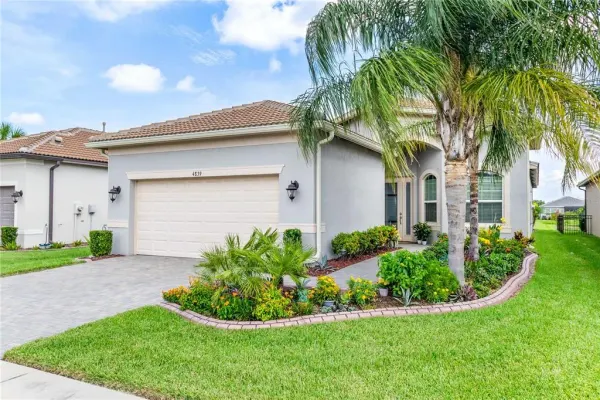 4839 Sevilla Shores Drive, Wimauma, FL, 33598