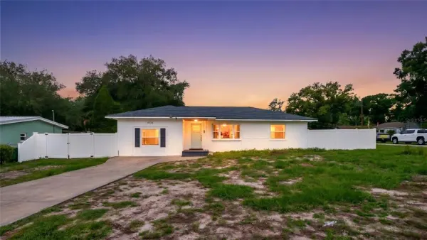 9708 Forest Hills Drive, Tampa, FL, 33612