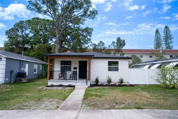 326 41st Avenue N, St Petersburg, FL, 33703