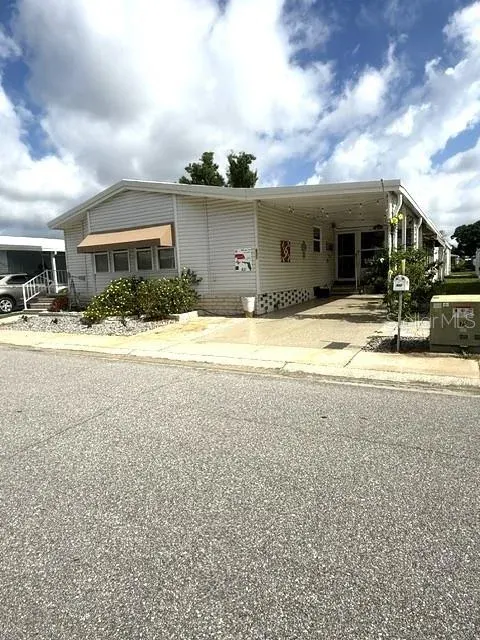 1001 Starkey Road, Unit 631, Largo, FL, 33771