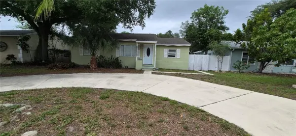 425 40th Avenue NE, St Petersburg, FL, 33703
