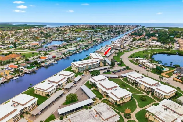 4678 Marine Parkway, Unit 204, New Port Richey, FL, 34652