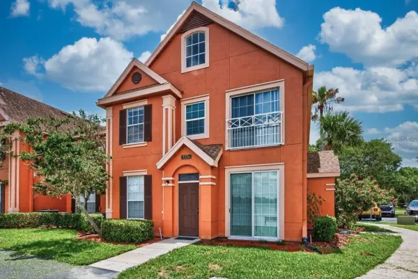9356 Lake Chase Island Way, Tampa, FL, 33626