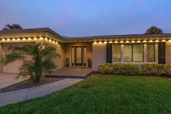 209 Live Oak Lane, Largo, FL, 33770