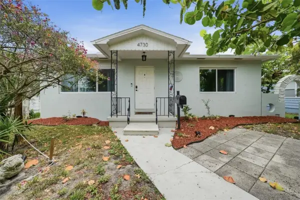 4730 Burlington Avenue N, St Petersburg, FL, 33713