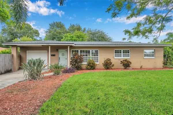 7555 19th Avenue N, St Petersburg, FL, 33710
