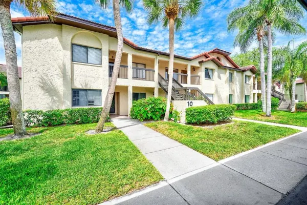 1801 E Lake Road, Unit 10f, Palm Harbor, FL, 34685