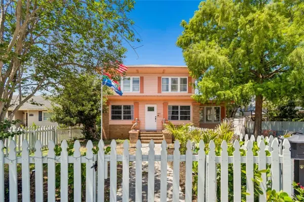 4621 9th Avenue N, St Petersburg, FL, 33713
