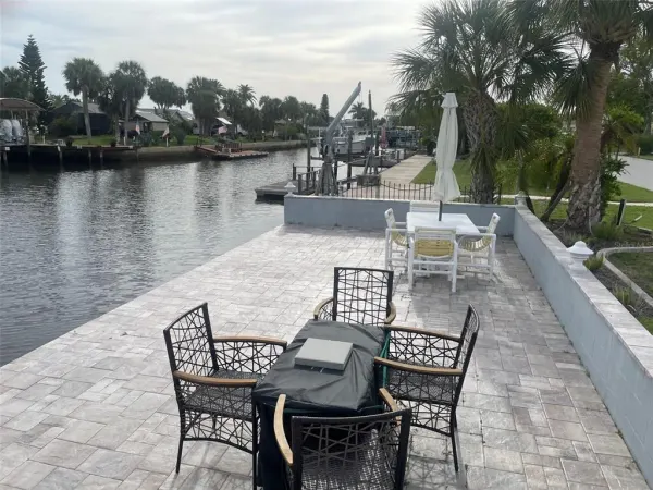 7128 Southwind Drive, Hudson, FL, 34667