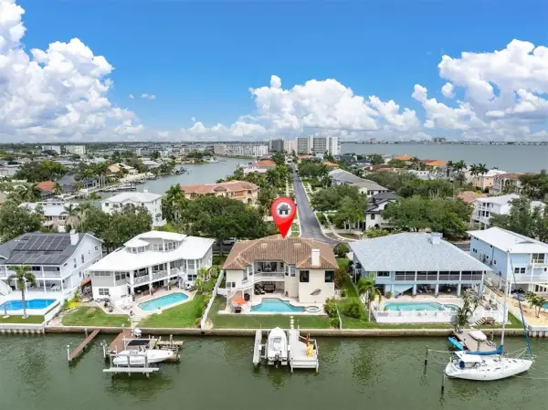 2853 Seabreeze Drive S, Gulfport, FL, 33707