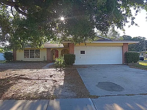 1913 Kings Highway, Clearwater, FL, 33755