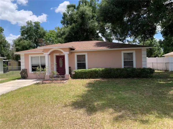 1807 E Rampart Street, Tampa, FL, 33604