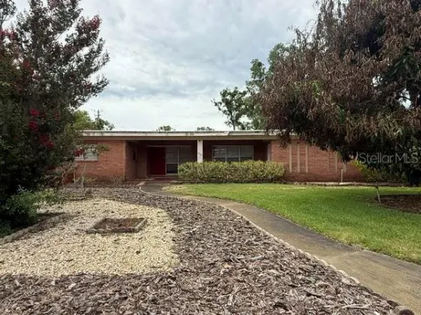 605 Courtney Drive, Tampa, FL, 33617