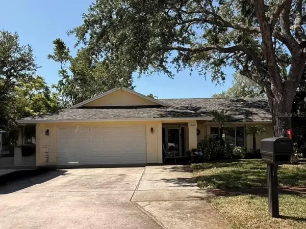 13125 Cimarron Circle N, Largo, FL, 33774