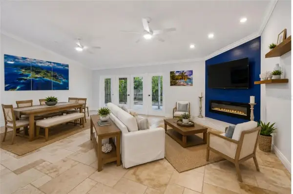 1425 Poinsettia Avenue, Tarpon Springs, FL, 34689