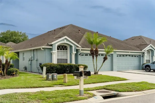 19127 Weymouth Drive, Land O Lakes, FL, 34638