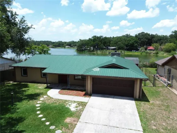 912 Shangri La Drive, Seffner, FL, 33584