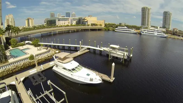 600 Garrison Cove Lane, Unit 1, Tampa, FL, 33602