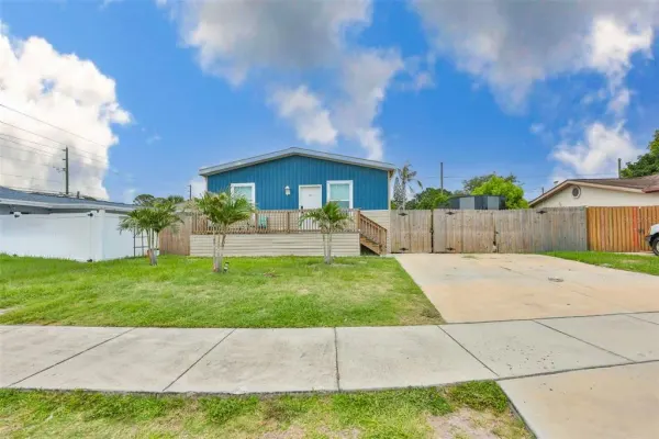 1169 8th Avenue NE, Largo, FL, 33770