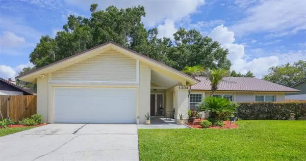 1304 Sandalwood Drive, Plant City, FL, 33563