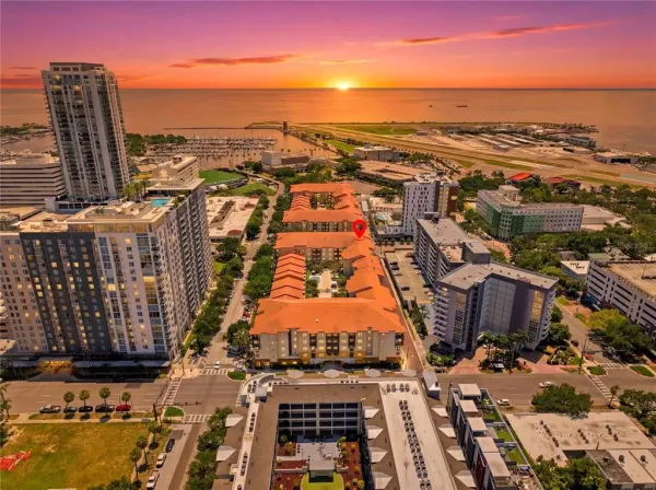 200 4th Avenue S, Unit 410, St Petersburg, FL, 33701