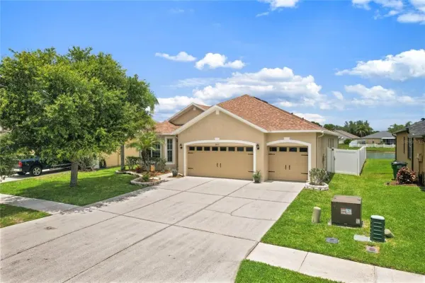 31415 Bridgegate Drive, Wesley Chapel, FL, 33545