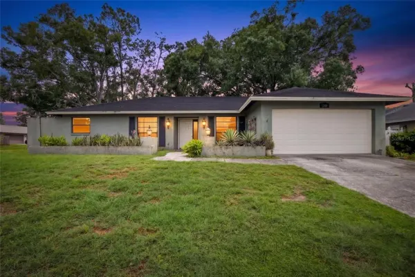 1201 Sandalwood Drive, Plant City, FL, 33563