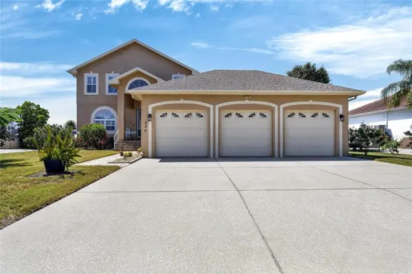 830 Golf Island Drive, Apollo Beach, FL, 33572
