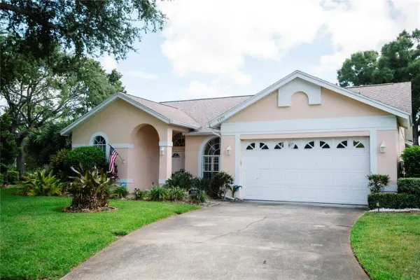 8390 Meadow Brook Drive E, Seminole, FL, 33777