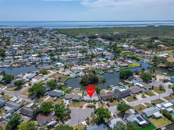 8702 Driftwood Drive, Tampa, FL, 33615